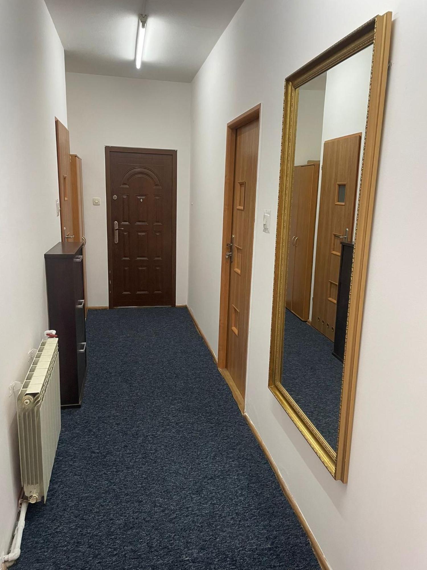 Nemo Z Lozkiem Wodnym I Bezplatnym Parkingiem Apartment Kielce Exterior photo